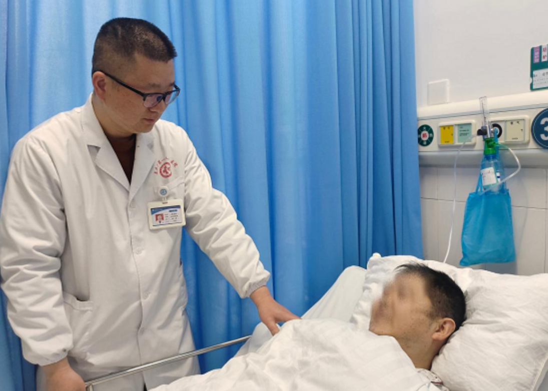 以为是胃痛,其实是胃破了!紧急提醒:出现这几种情况赶紧就医! 以为是胃痛,其实是胃破了!紧急提醒:出现这几种情况赶紧就医!