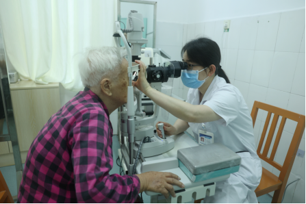 92岁老太的“视界”重生记…… 92岁老太的“视界”重生记……