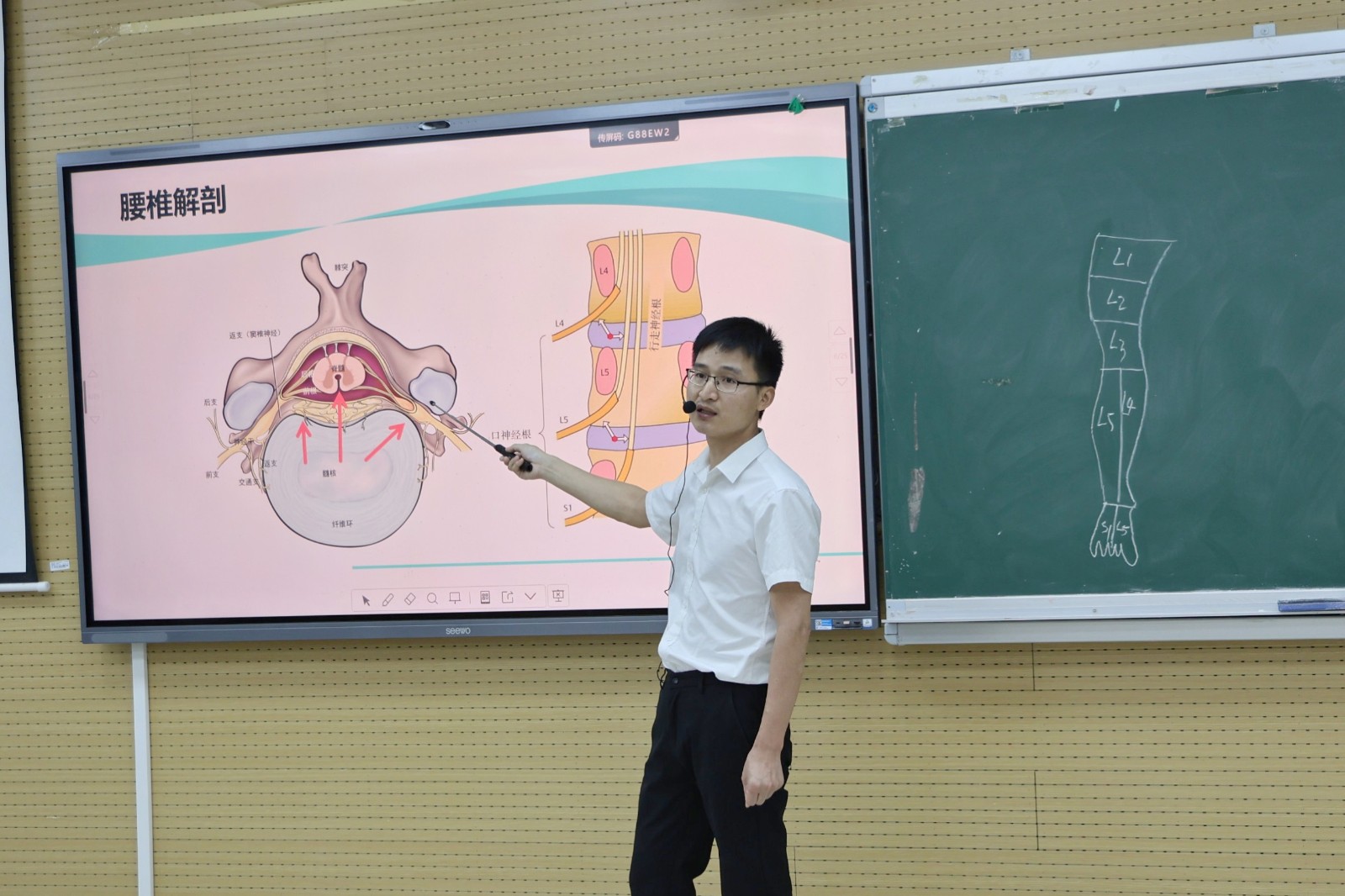 d4cca6573600b8afa3b4939a1e5cd27.jpg